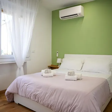 Lhe Sole Di Primavera 아파트 *