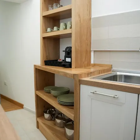 아파트 Lhe Sole Di Primavera 체세나