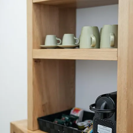 Lhe Sole Di Primavera 체세나