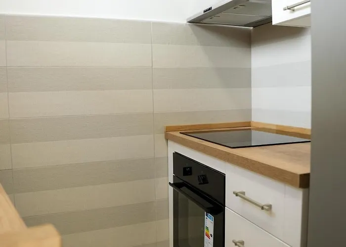 Lhe Sole Di Primavera 체세나